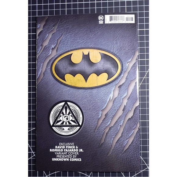 Batman Catwoman #1 (2021) David Finch Variant DC Comics NM - Picture 8 of 12